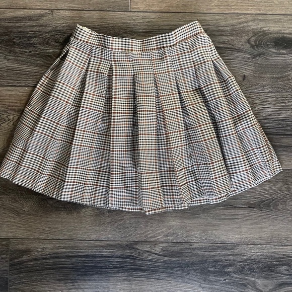 SHEIN A-Line Plaid Skirt in Black, White, and Brown - Picture 1 of 3